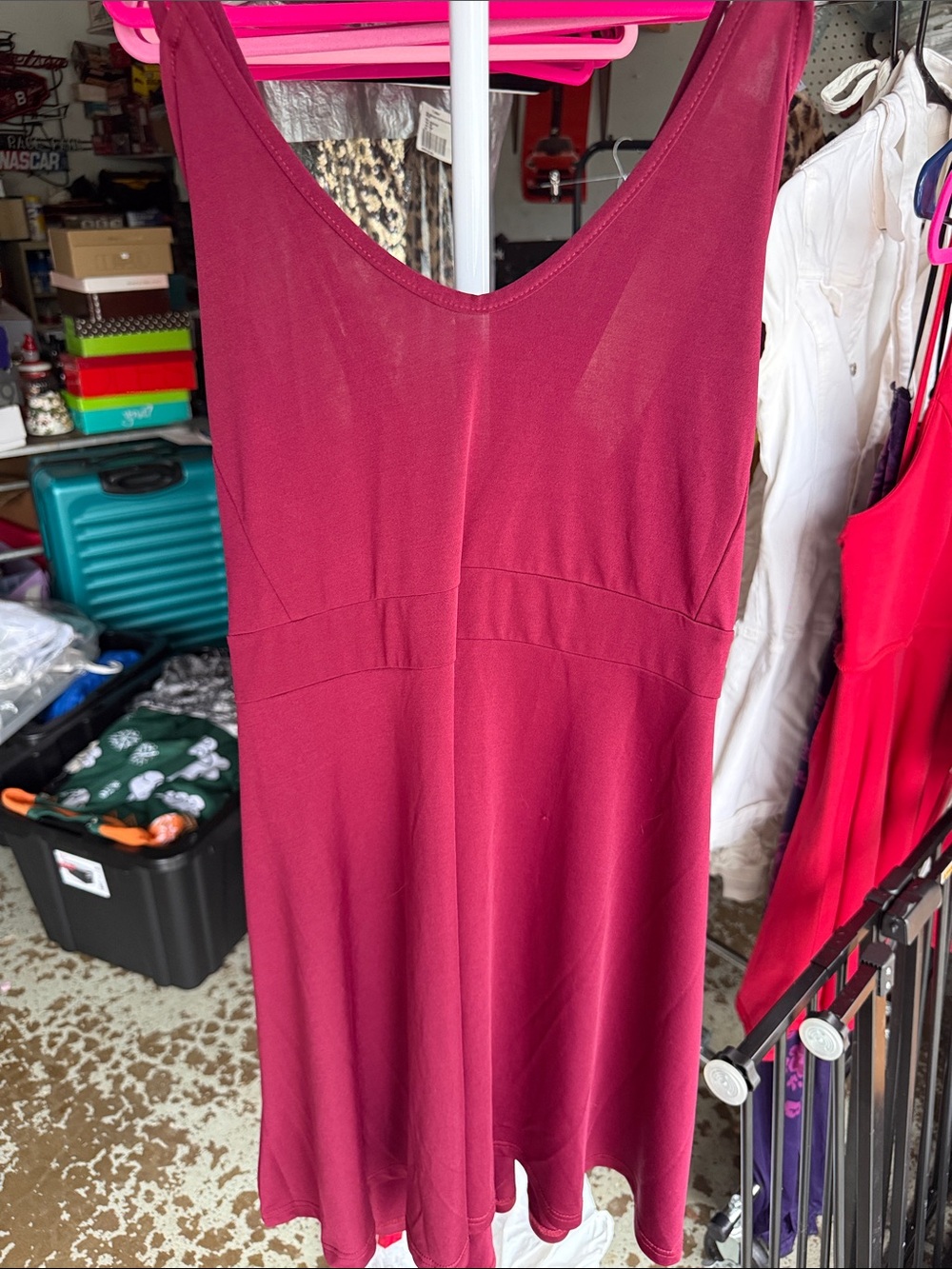 SHEIN Burgundy Sleeveless V-Neck Mini Dress
